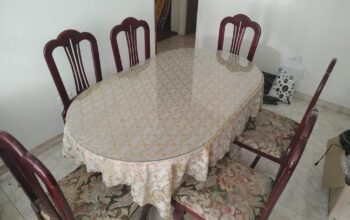 Juego De Comedor De 6 Puestos Con Bifé