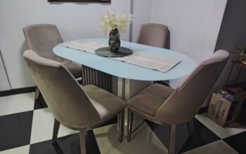 Comedor Moderno De 4 Puestos Marca Jamar